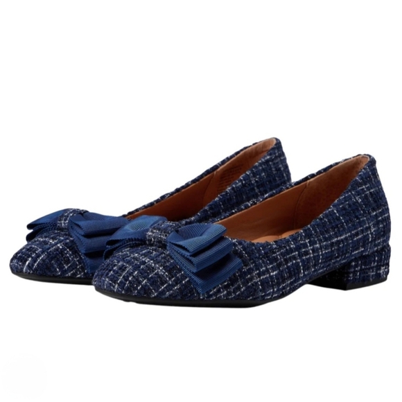 Gentle Souls by Kenneth Cole Blue Tweed Atlas Shoes 7.5 - Picture 1 of 10